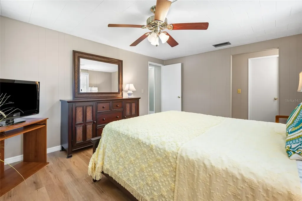 5751 Hyacinth Road Venice FL 34293