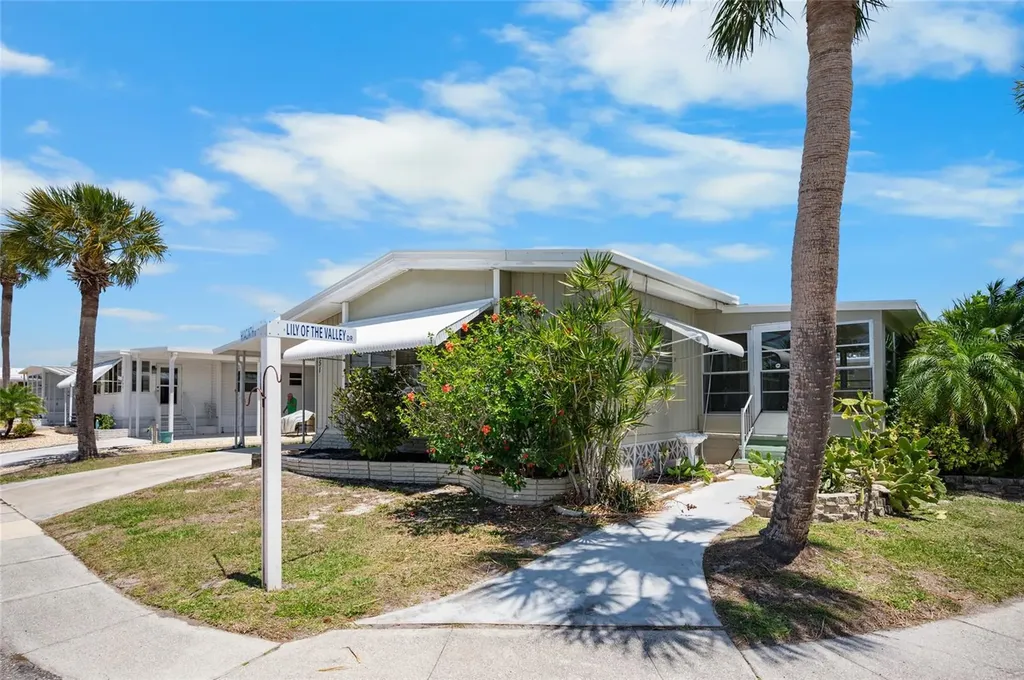 5751 Hyacinth Road Venice FL 34293