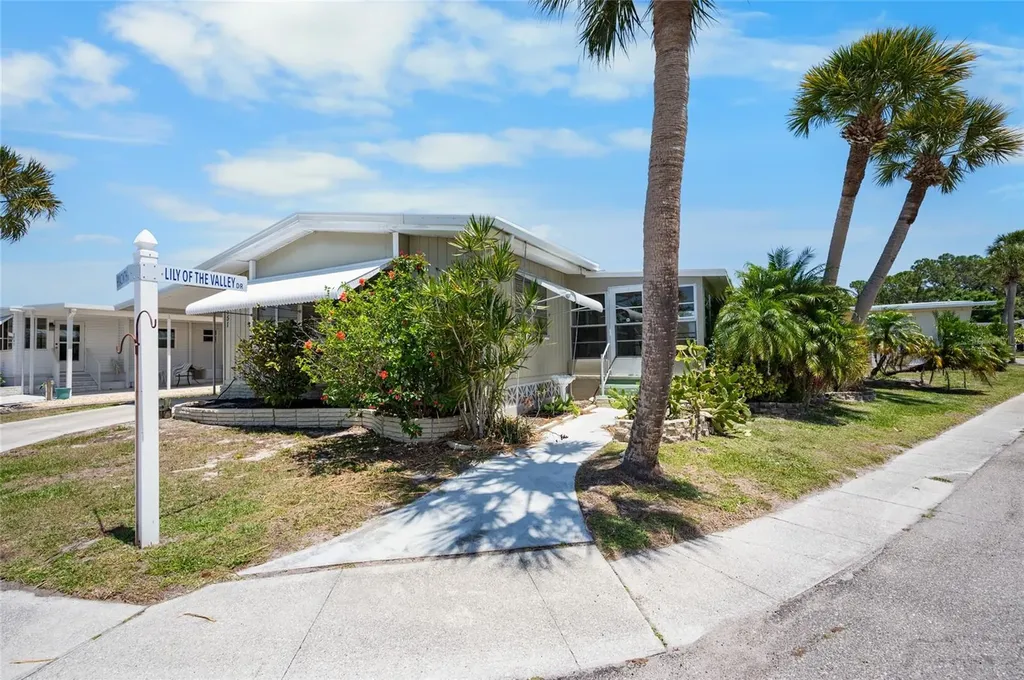 5751 Hyacinth Road Venice FL 34293