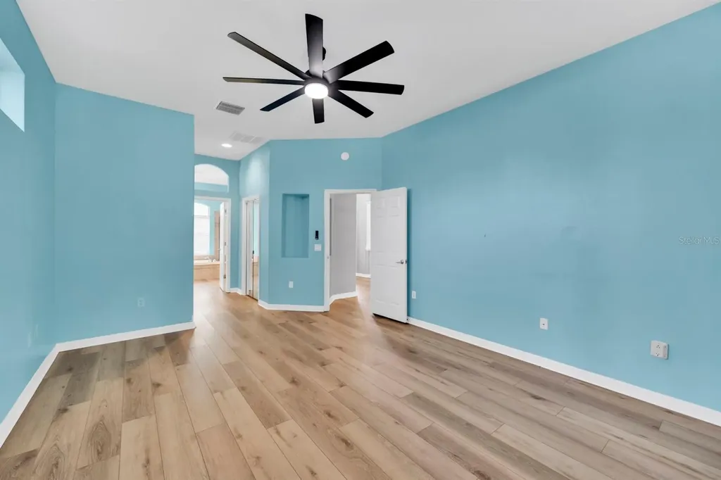 1021 Hamilton Avenue Tarpon Springs FL 34689