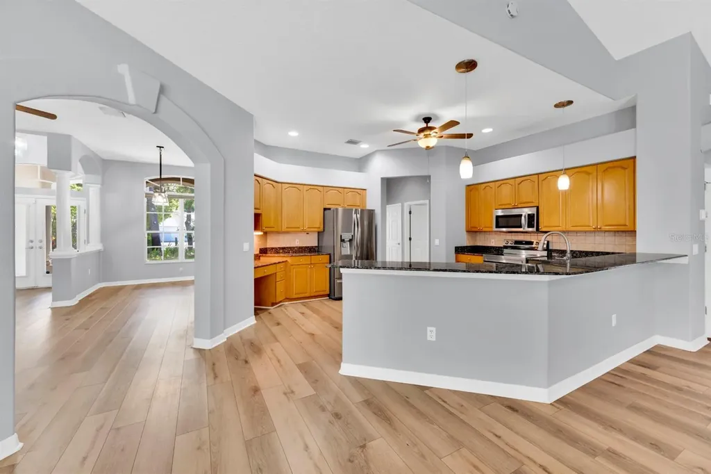 1021 Hamilton Avenue Tarpon Springs FL 34689