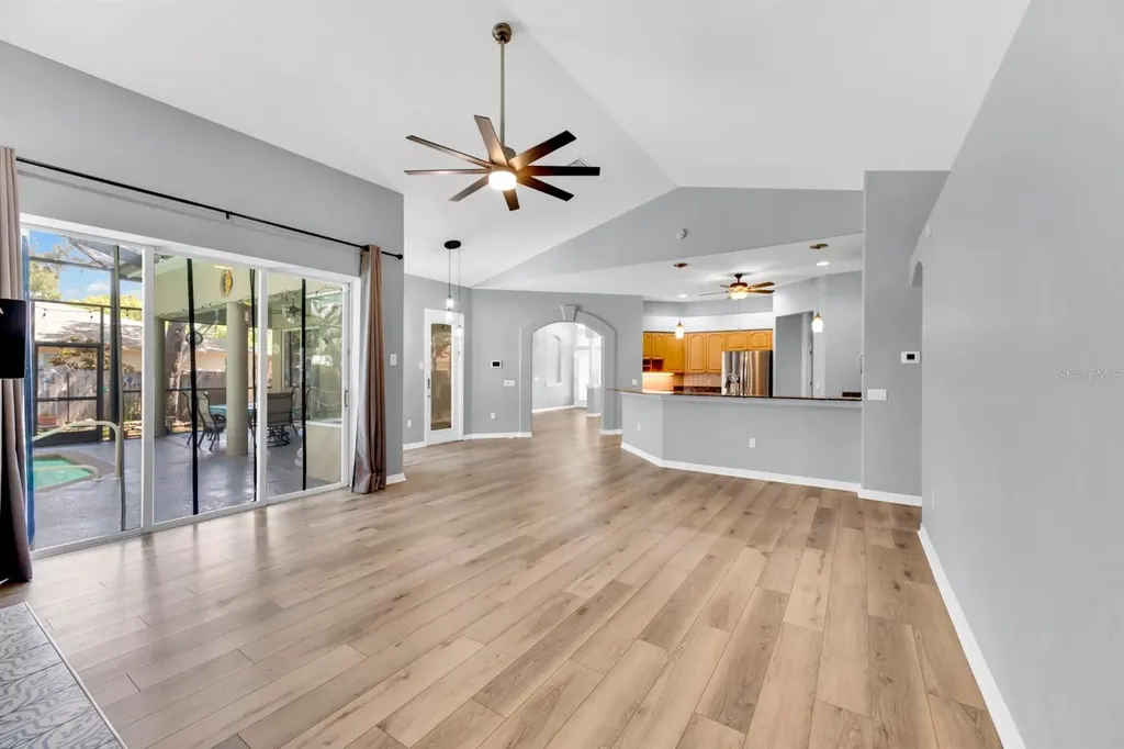 1021 Hamilton Avenue Tarpon Springs FL 34689