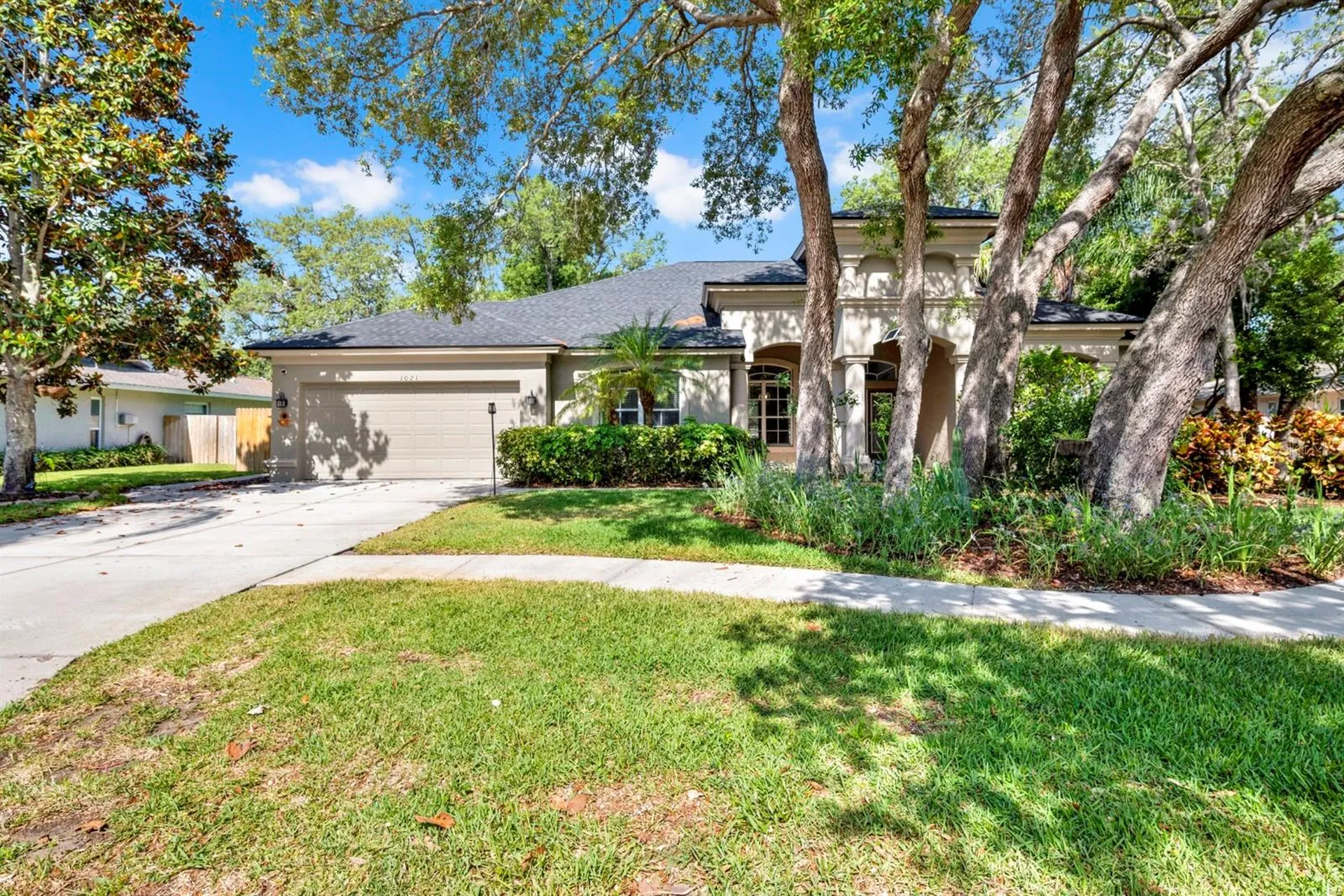 1021 Hamilton Avenue Tarpon Springs FL 34689