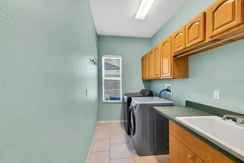 1021 Hamilton Avenue Tarpon Springs FL 34689