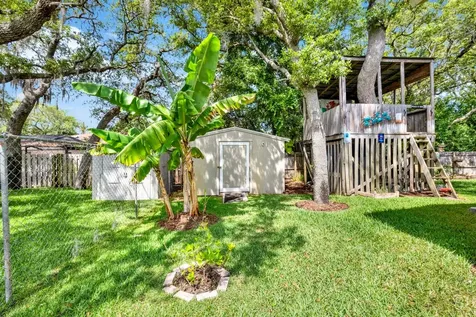 1021 Hamilton Avenue Tarpon Springs FL 34689