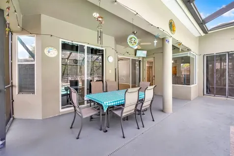 1021 Hamilton Avenue Tarpon Springs FL 34689