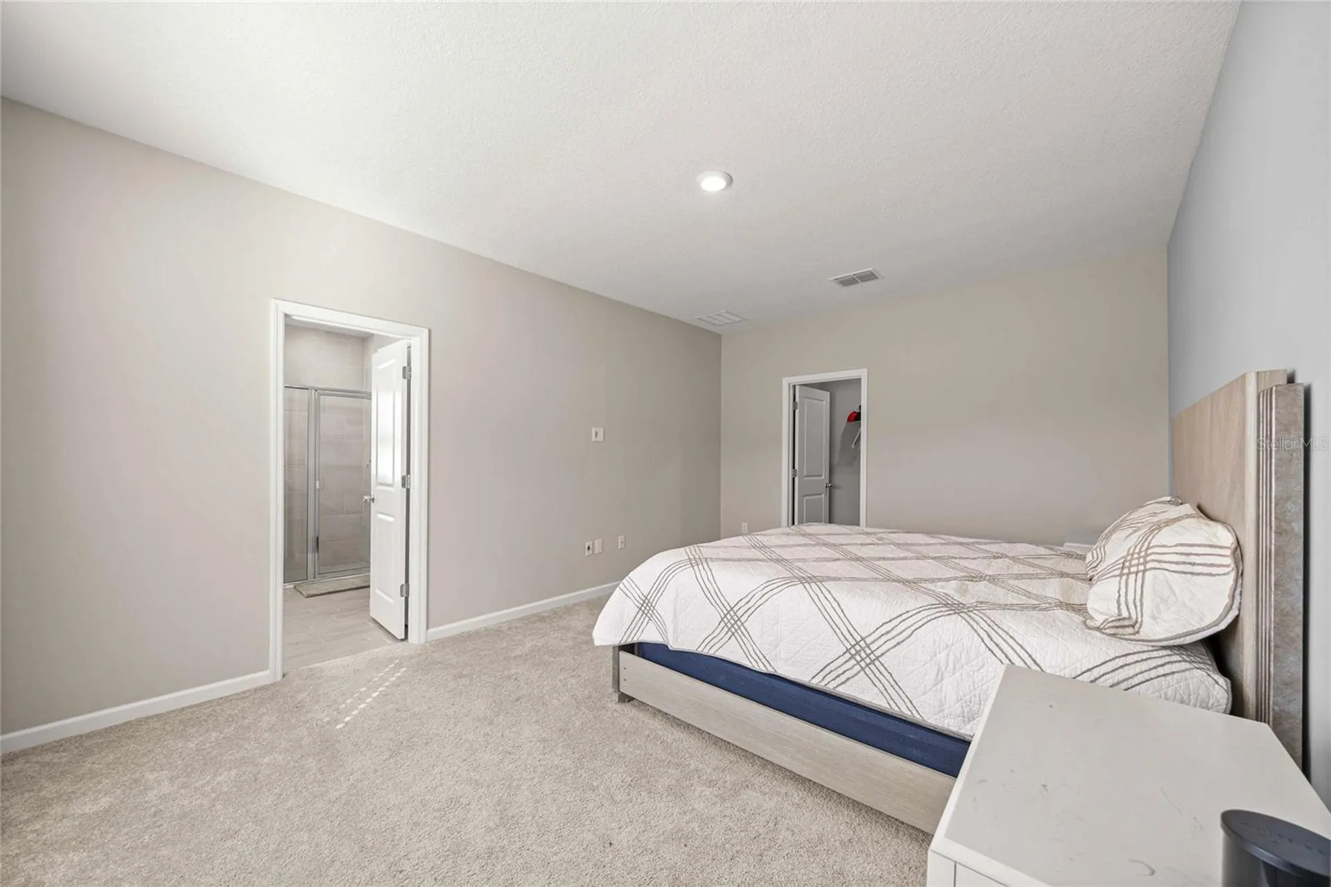 1875 NW 44th Court Road Ocala FL 34482