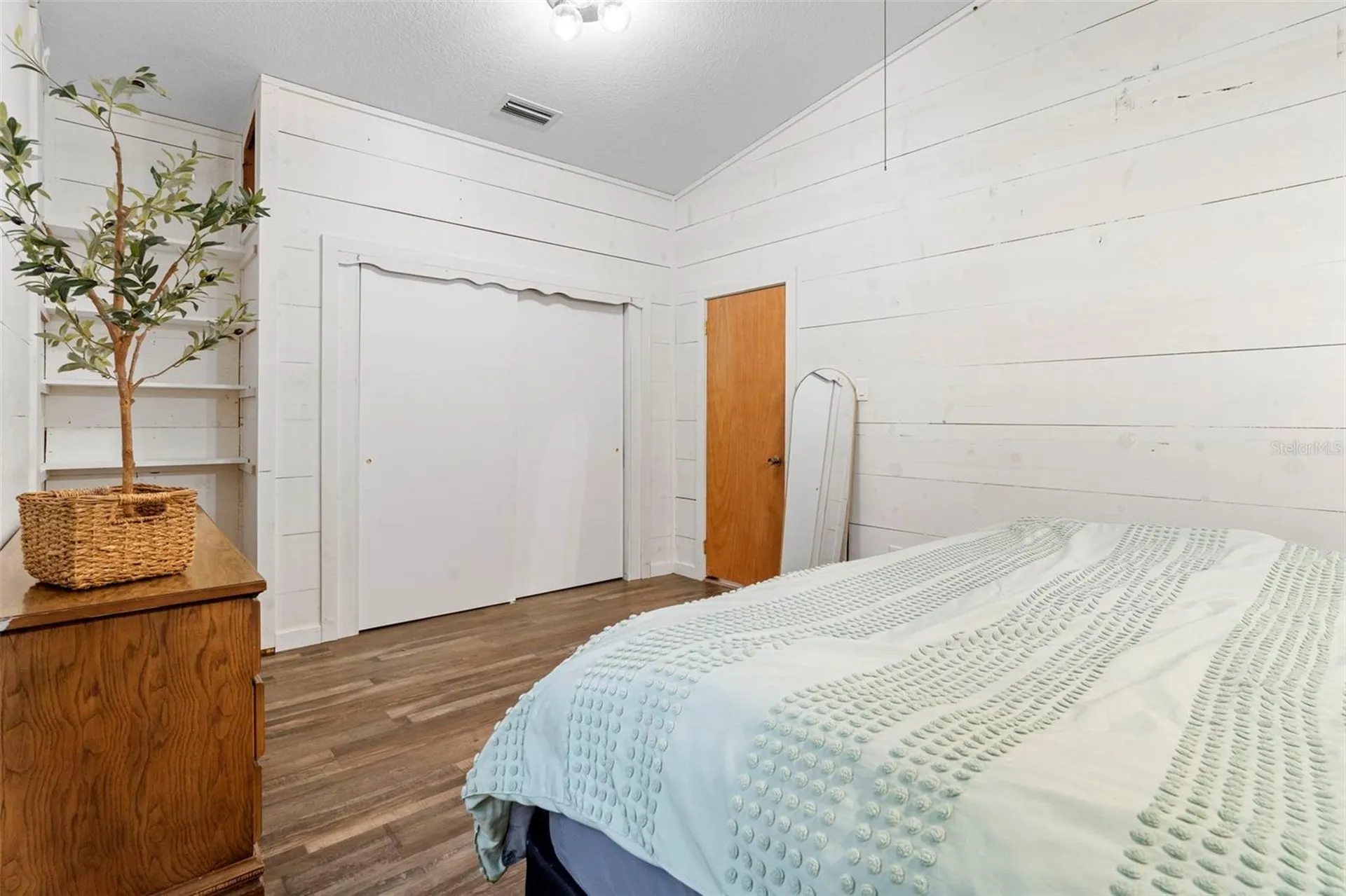 1268 Mcgregor Road Deland FL 32720