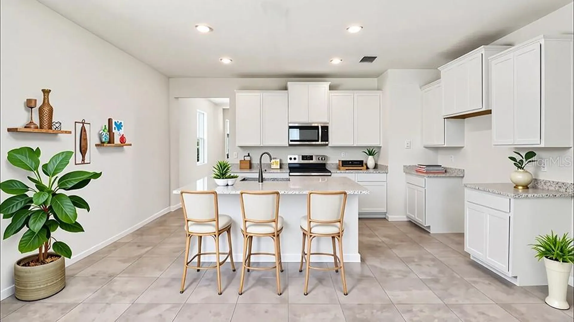 8613 Pinecrest Trail Wildwood FL 34785