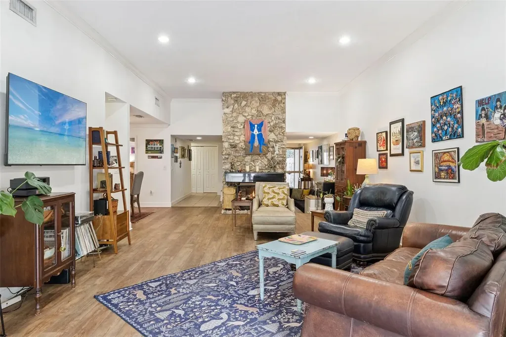 106 Hidden Oak Drive Longwood FL 32779