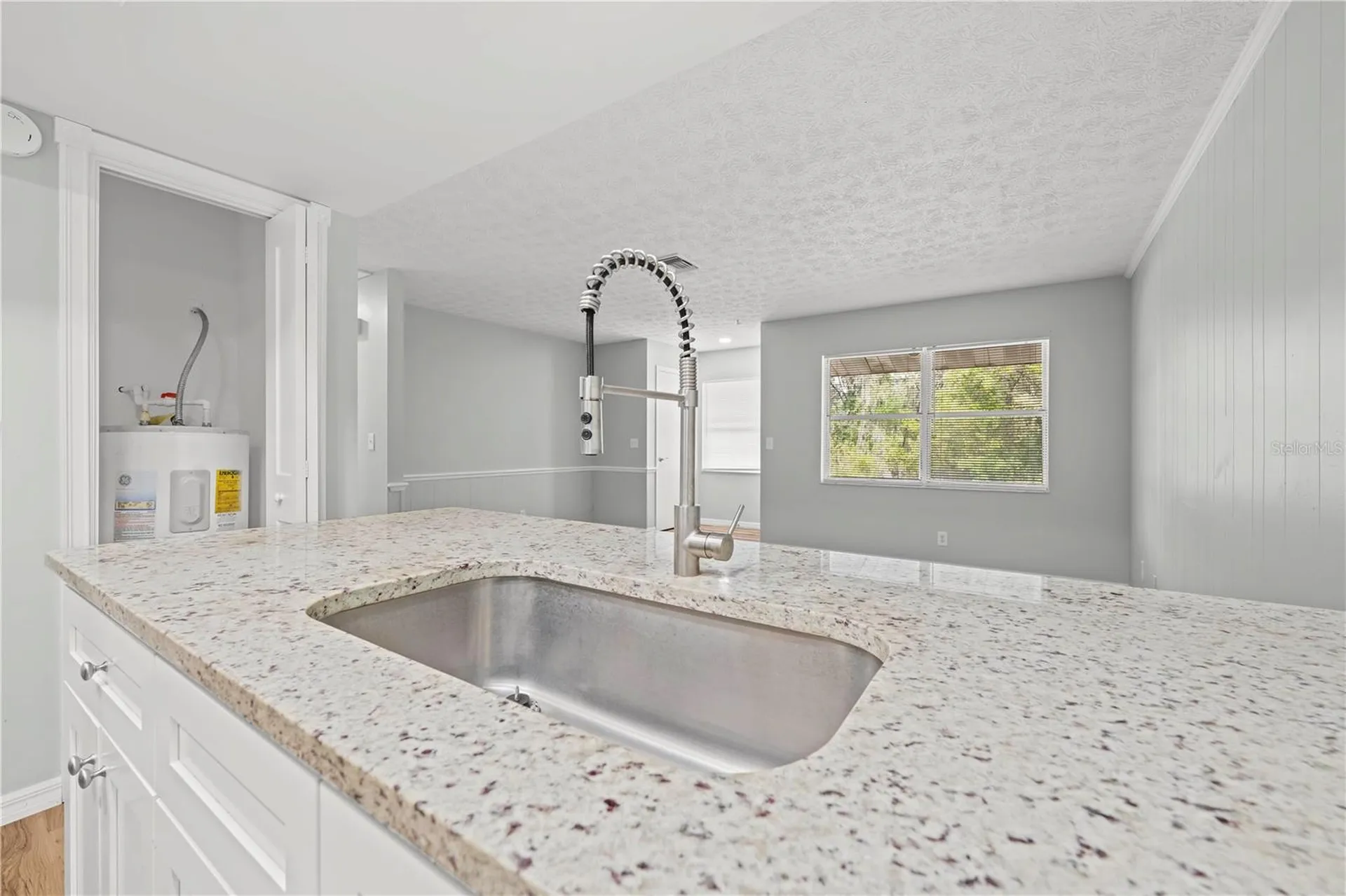 2910 S Coleman Avenue Homosassa FL 34448