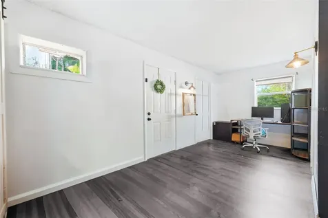 218 S East Street Leesburg FL 34748