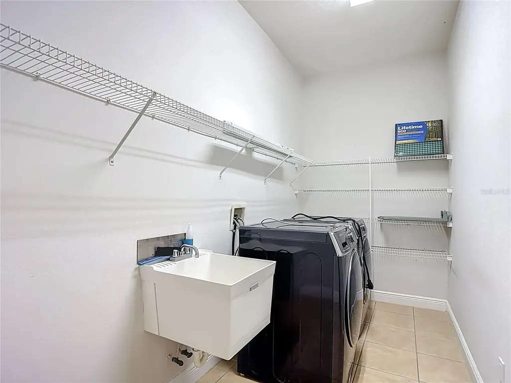 2705 Coastal Range Way Lutz FL 33559