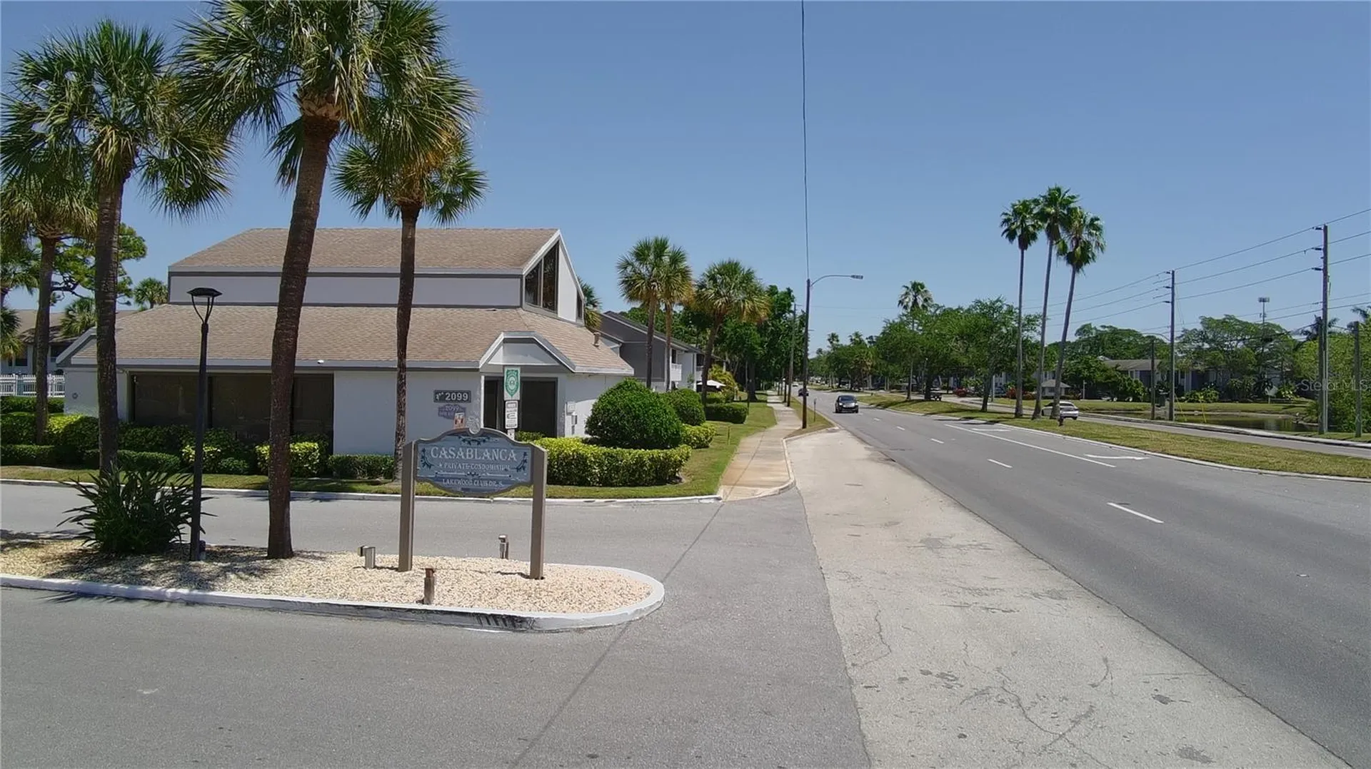 2117 Lakewood Club Drive S St Petersburg FL 33712