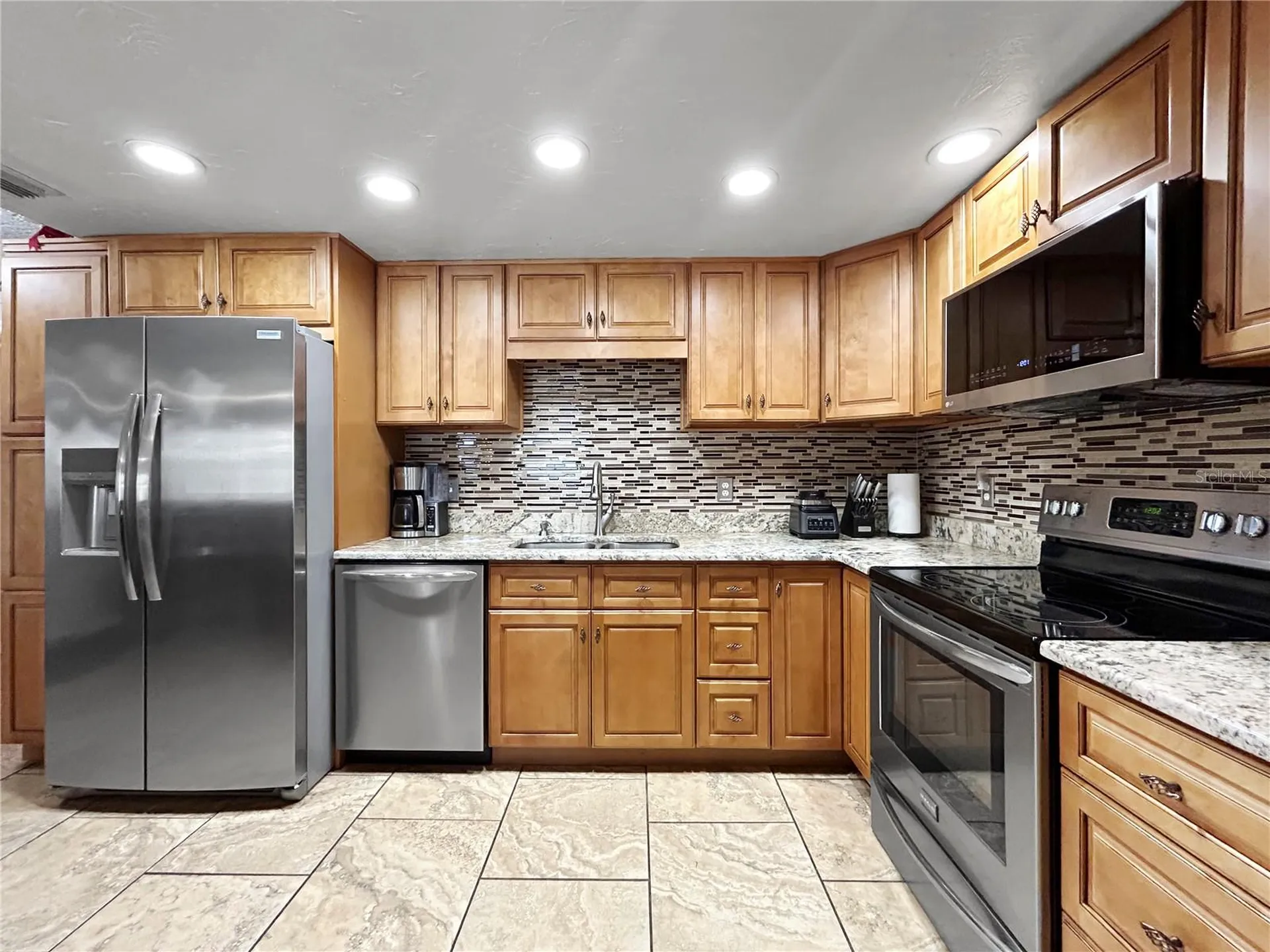 2307 Emory Avenue Bradenton FL 34207