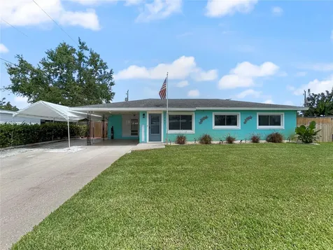 2307 Emory Avenue Bradenton FL 34207