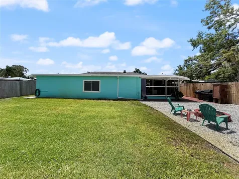 2307 Emory Avenue Bradenton FL 34207