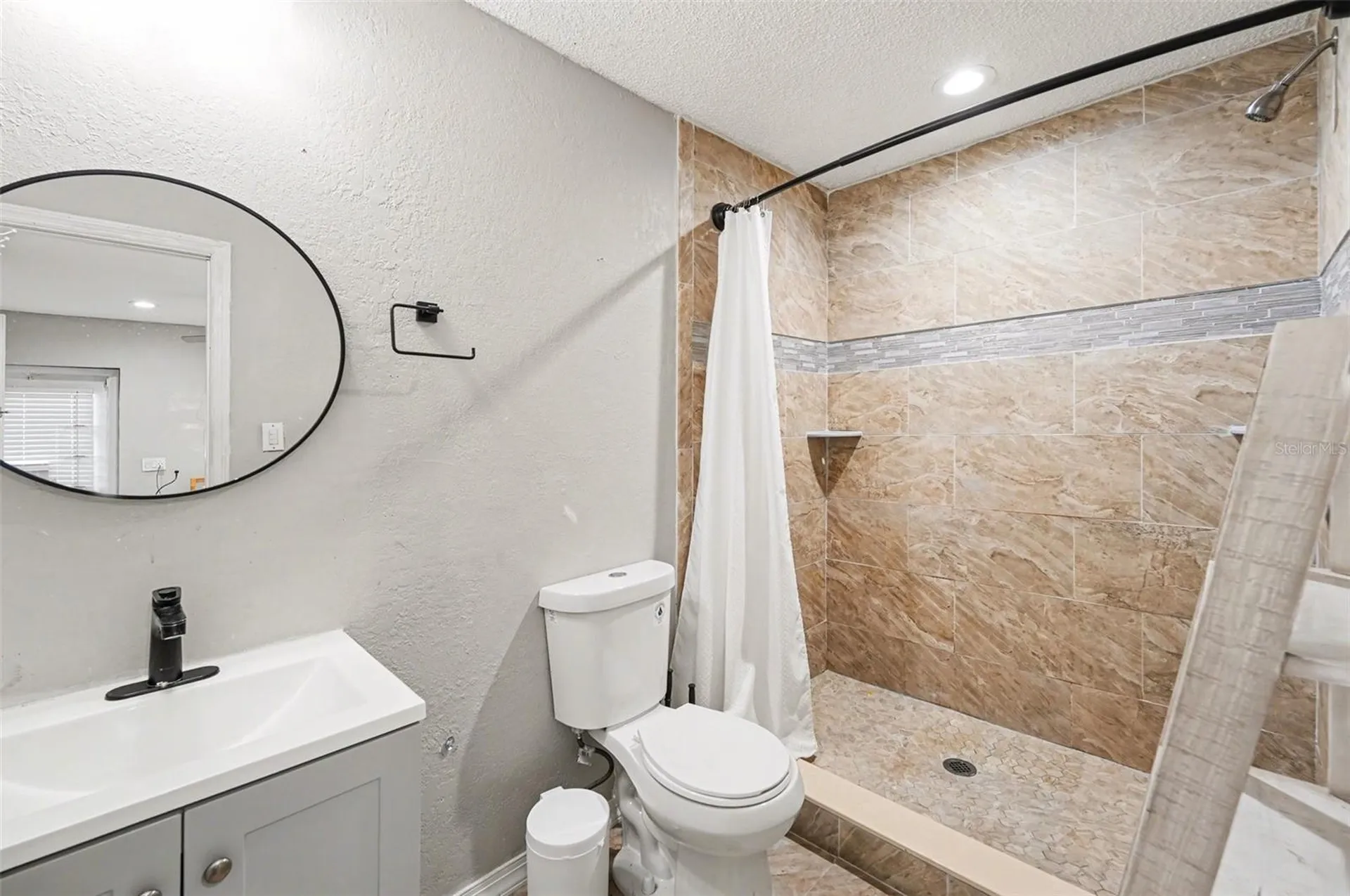 604 Limetree Drive Oldsmar FL 34677