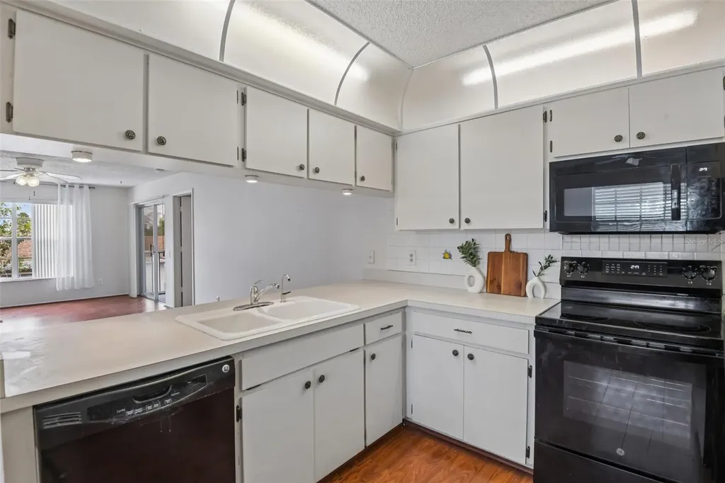 7713 Hillside Court Hudson FL 34667