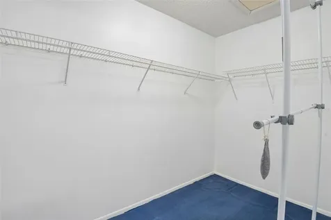 7713 Hillside Court Hudson FL 34667