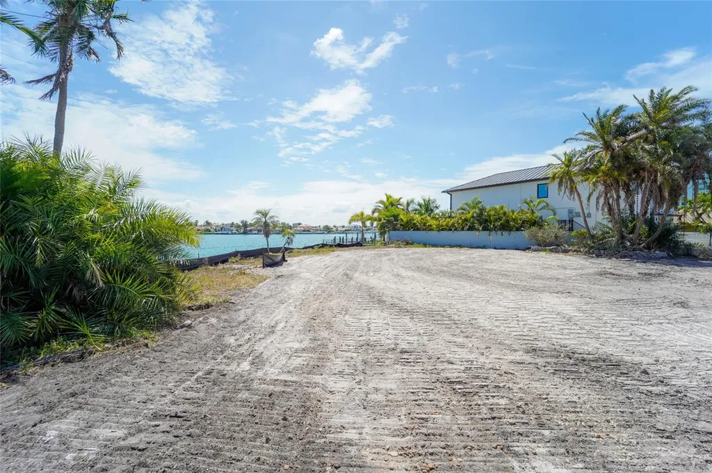 13 Bellevue Drive Treasure Island FL 33706