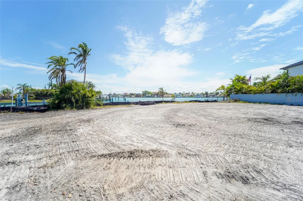 13 Bellevue Drive Treasure Island FL 33706