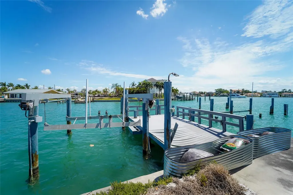 13 Bellevue Drive Treasure Island FL 33706