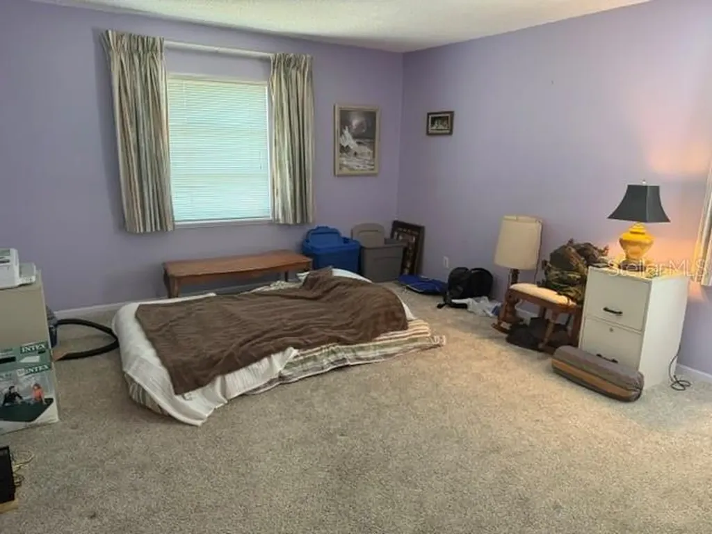 3223 38th Way S St Petersburg FL 33711