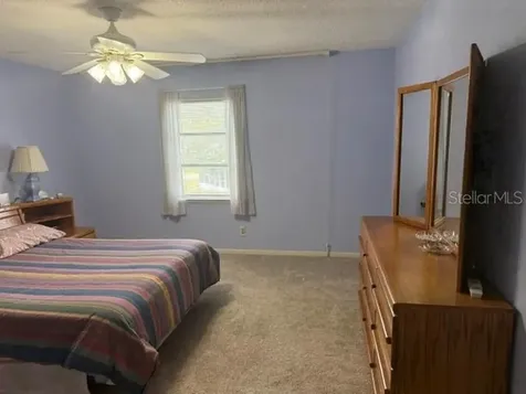 3223 38th Way S St Petersburg FL 33711