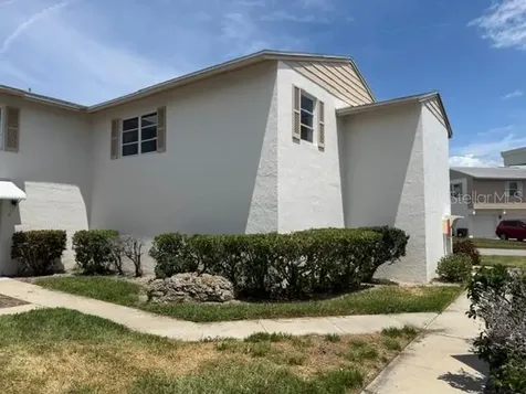 3223 38th Way S St Petersburg FL 33711