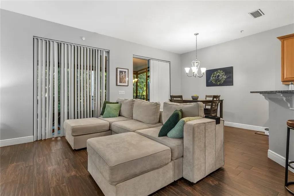 576 Pinebranch Circle Winter Springs FL 32708