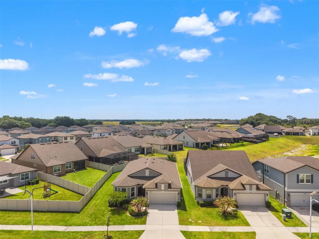 9748 Ibis Grove Boulevard Wesley Chapel FL 33545