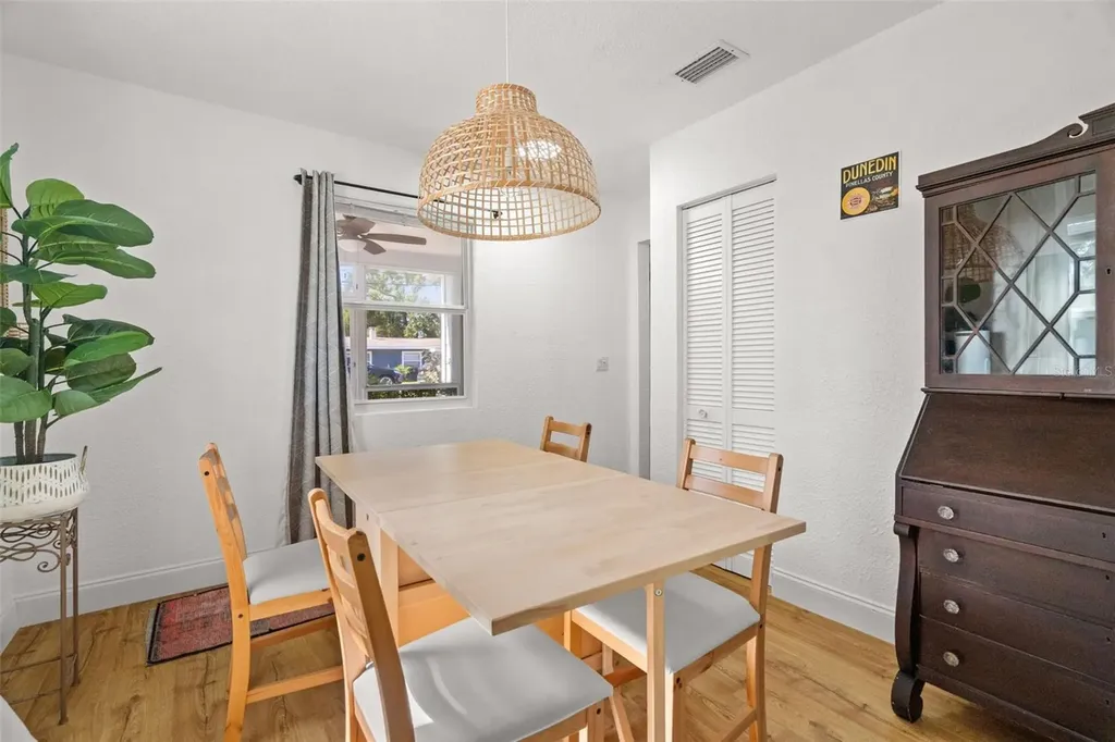 548 Bay Street Dunedin FL 34698