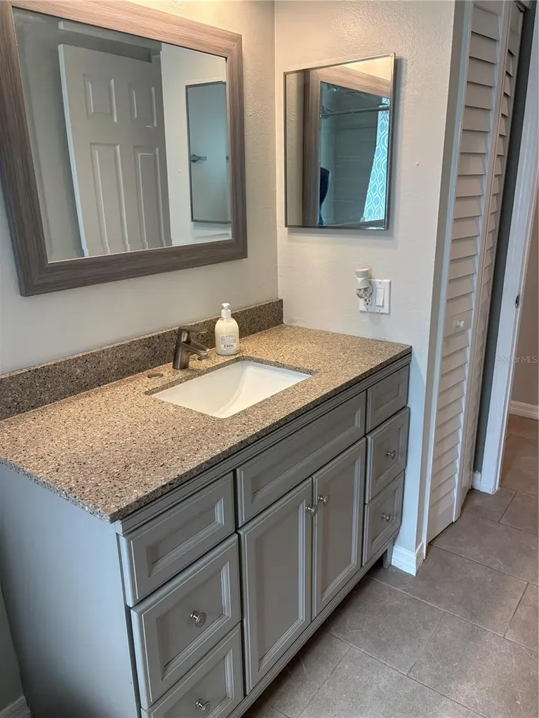 8363 Jennifer Lane Seminole FL 33777