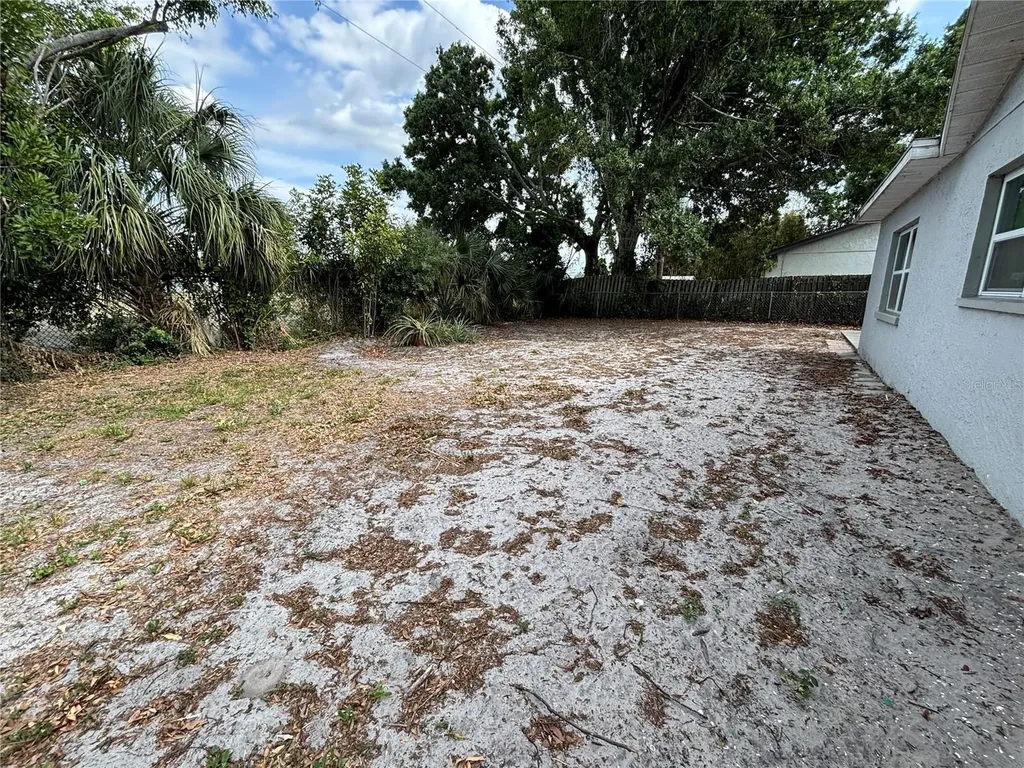 8363 Jennifer Lane Seminole FL 33777