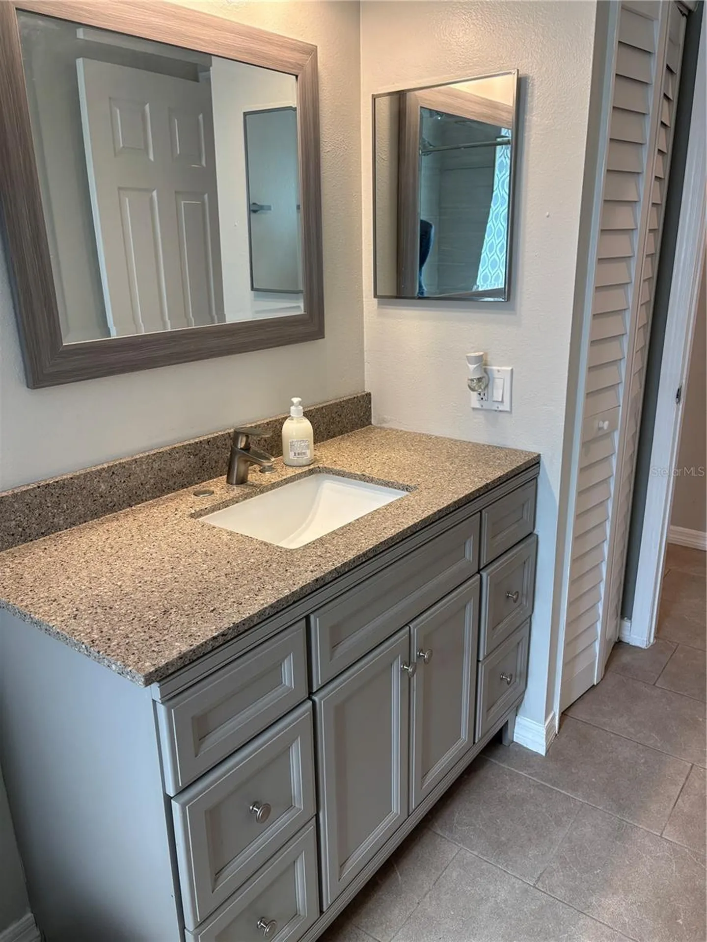 8363 Jennifer Lane Seminole FL 33777