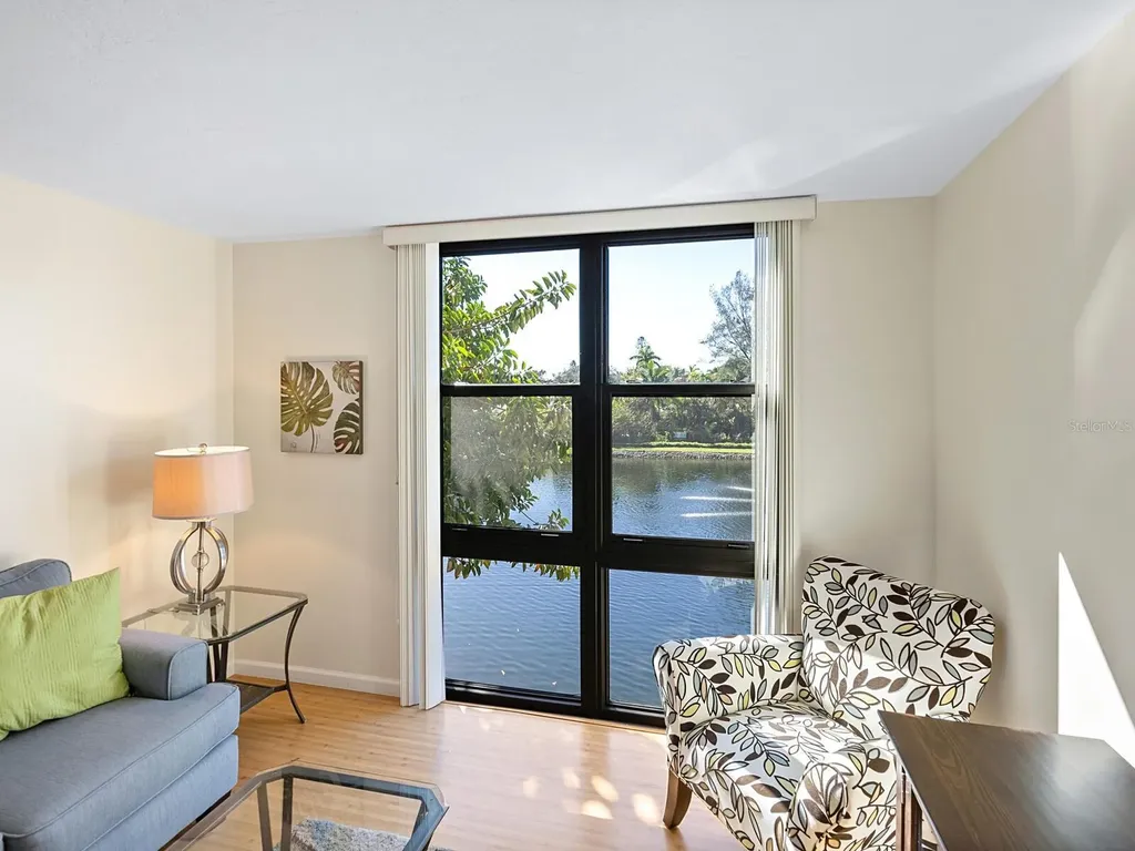 22 Sandy Cove Road Sarasota FL 34242
