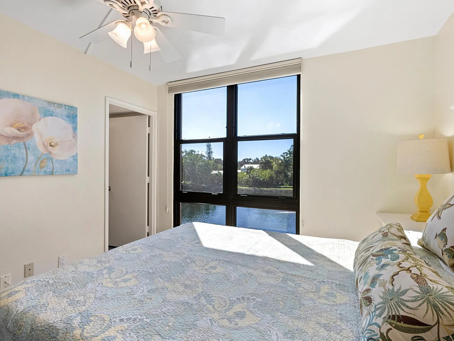 22 Sandy Cove Road Sarasota FL 34242