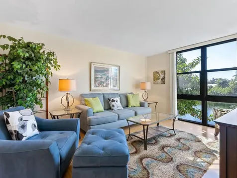 22 Sandy Cove Road Sarasota FL 34242