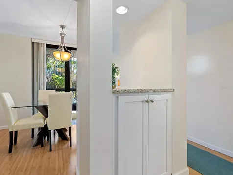 22 Sandy Cove Road Sarasota FL 34242