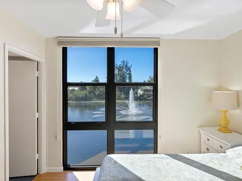 22 Sandy Cove Road Sarasota FL 34242
