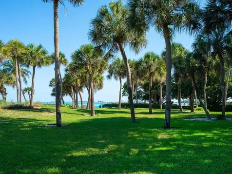 22 Sandy Cove Road Sarasota FL 34242