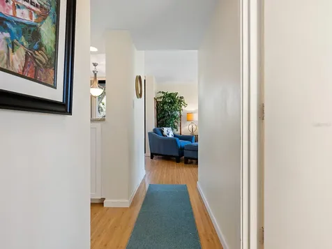 22 Sandy Cove Road Sarasota FL 34242