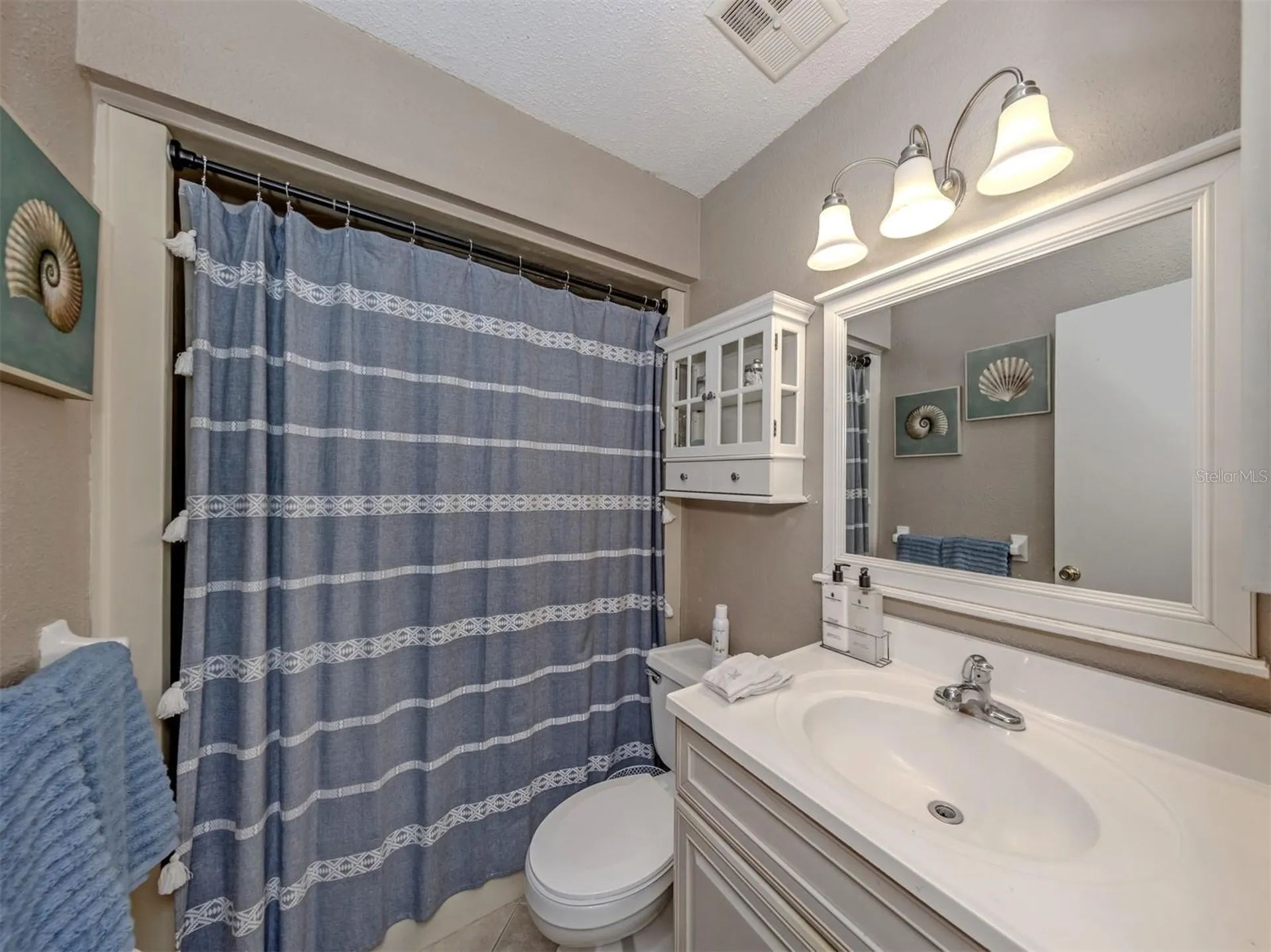 400 Base Avenue E Venice FL 34285