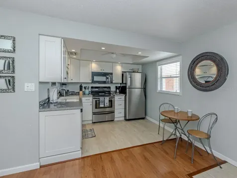 400 Base Avenue E Venice FL 34285