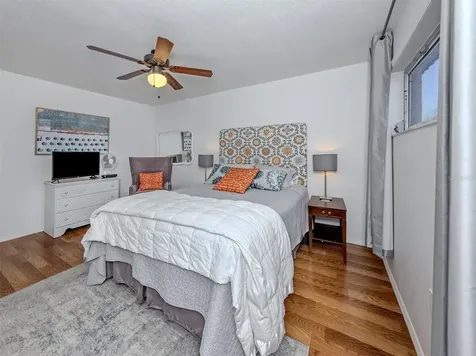 400 Base Avenue E Venice FL 34285
