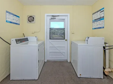 400 Base Avenue E Venice FL 34285