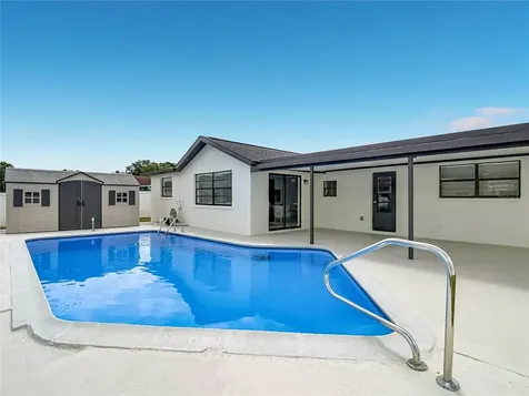 8635 Gum Tree Avenue New Port Richey FL 34653