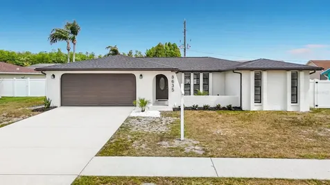 8635 Gum Tree Avenue New Port Richey FL 34653