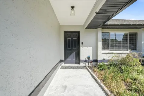 7635 Gates Circle Spring Hill FL 34606